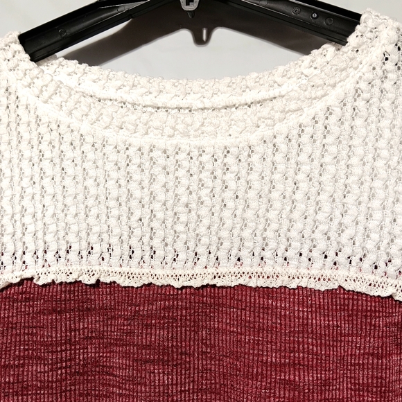 Women's Long Sleeve Ivory Crochet Top with Wine Ribbed Body, Large, Soft - Picture 2 of 6